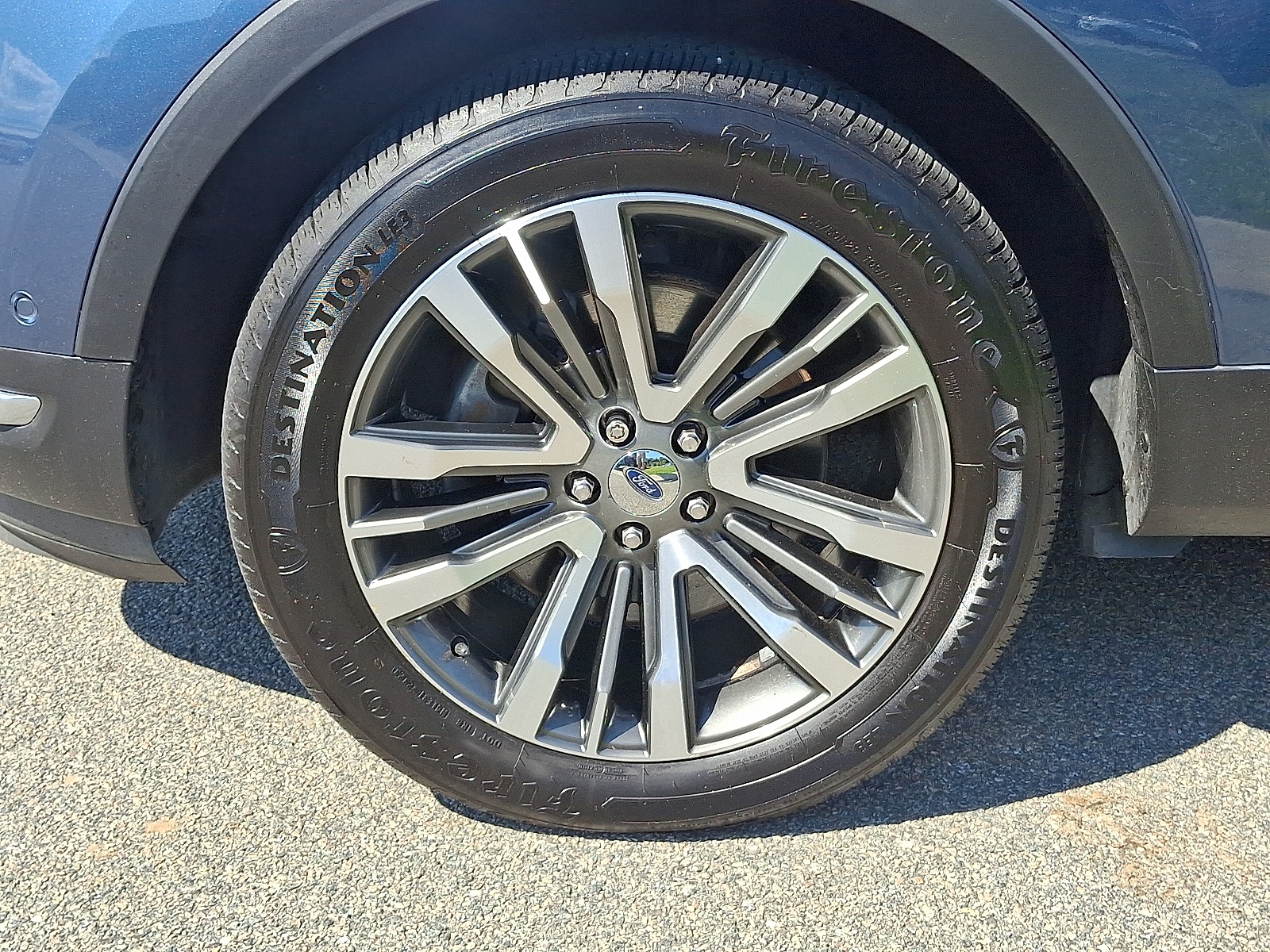 2018 Ford Explorer Platinum photo 6