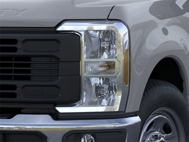 2026 Ford F-350 XL photo 15