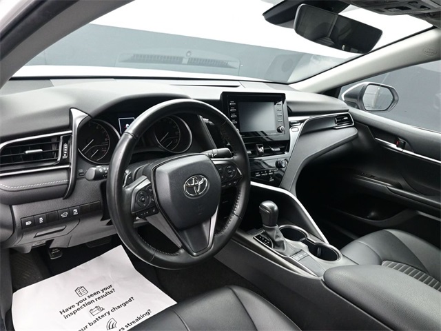 2023 Toyota Camry SE photo 16