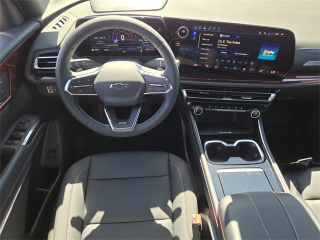 2026 Chevrolet Traverse Z71 photo 9