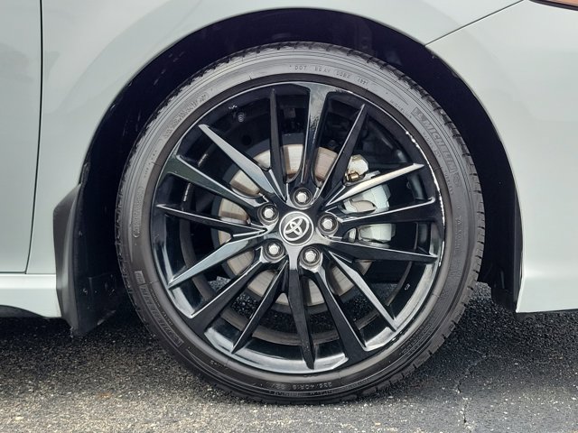 2022 Toyota Camry XSE photo 5