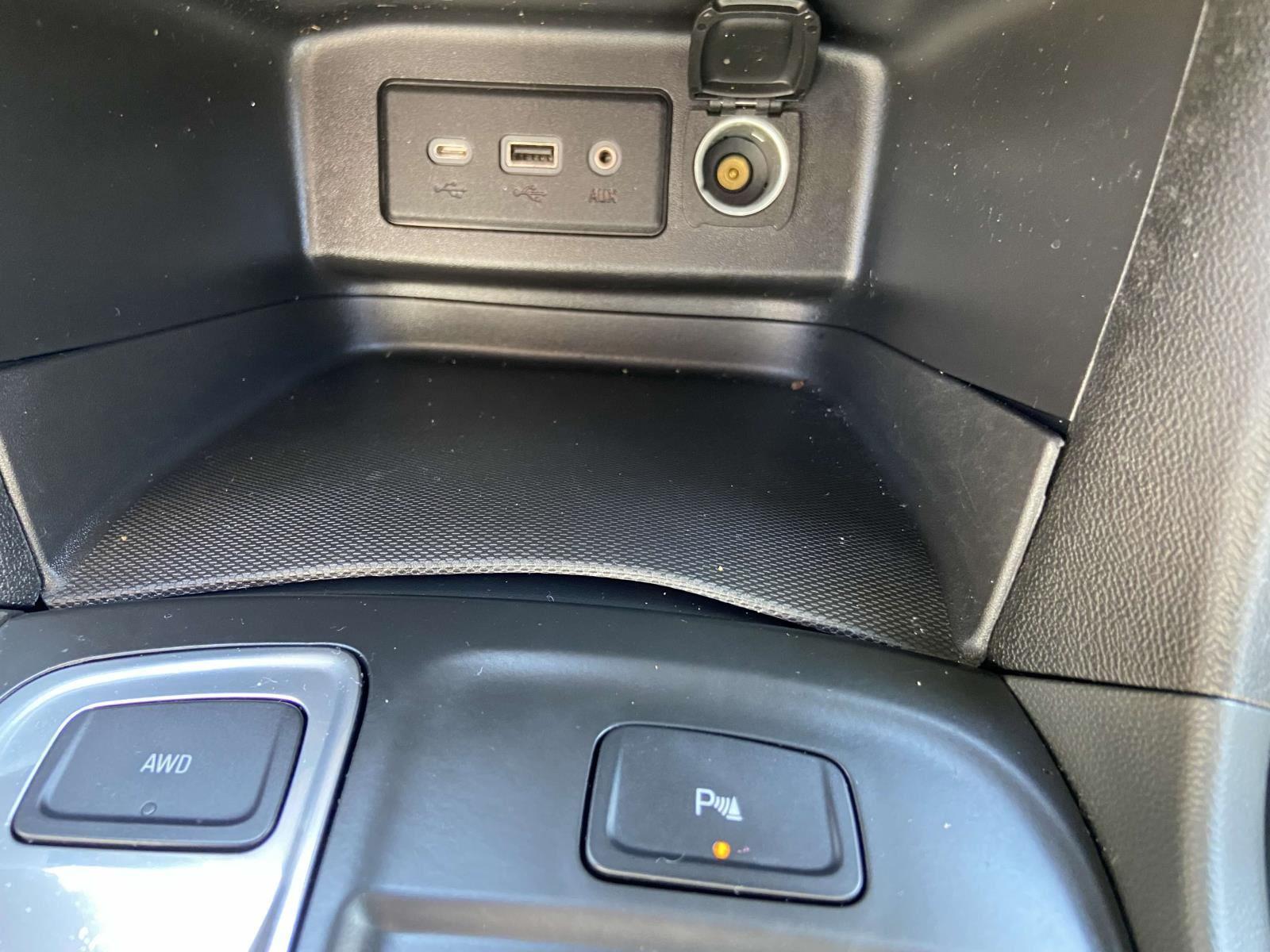 2023 Chevrolet Equinox LT photo 13