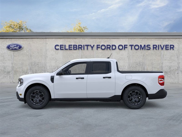 2025 Ford Maverick XLT photo 3