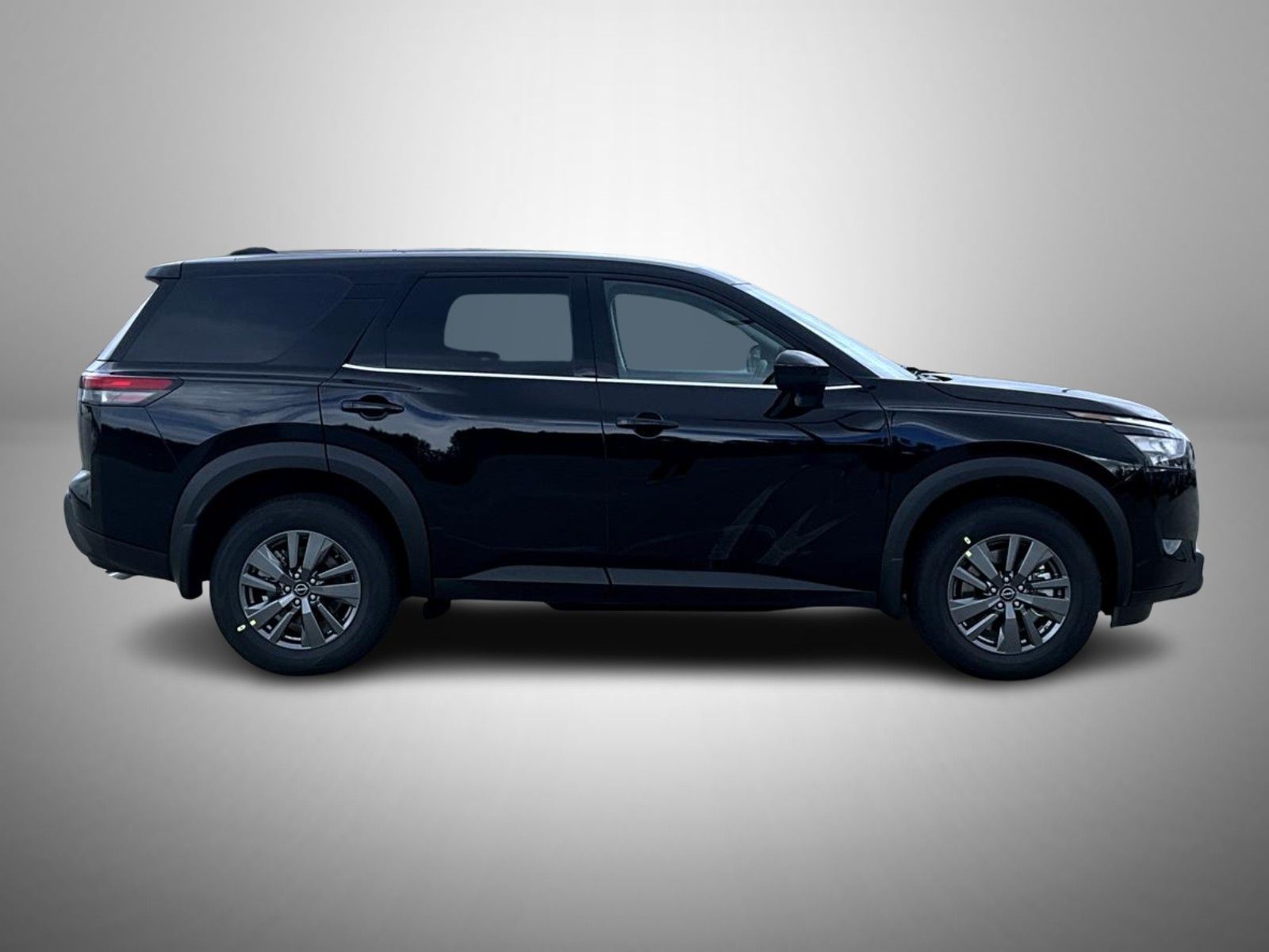 2025 Nissan Pathfinder S photo 2