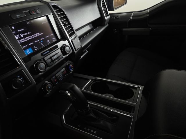 2019 Ford F-150 XLT photo 24