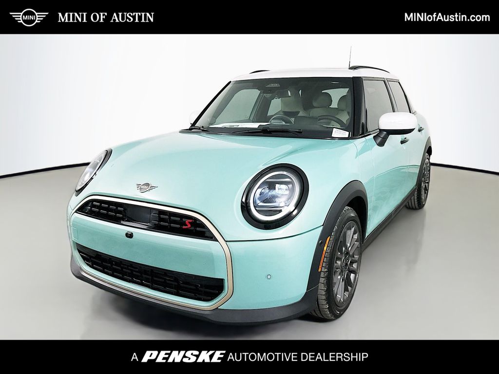 2026 MINI Hardtop 4 Door S's photo