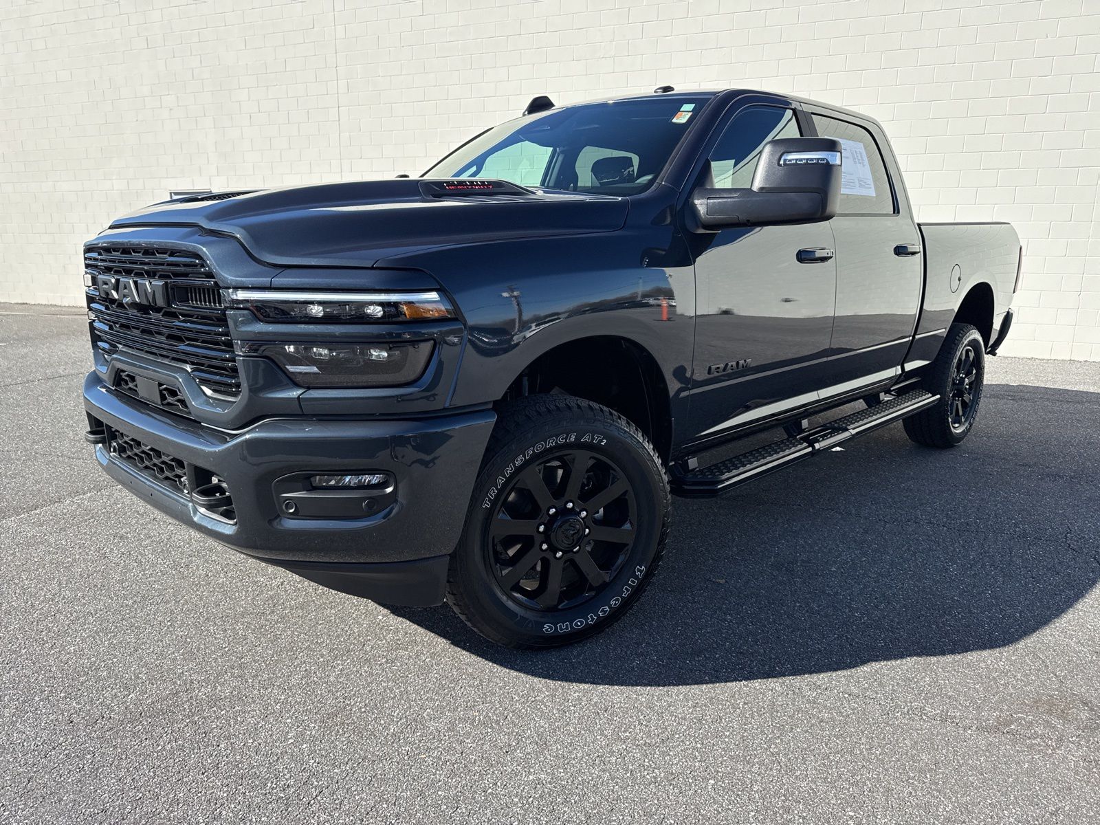 2026 RAM Ram 2500 Pickup Laramie's photo