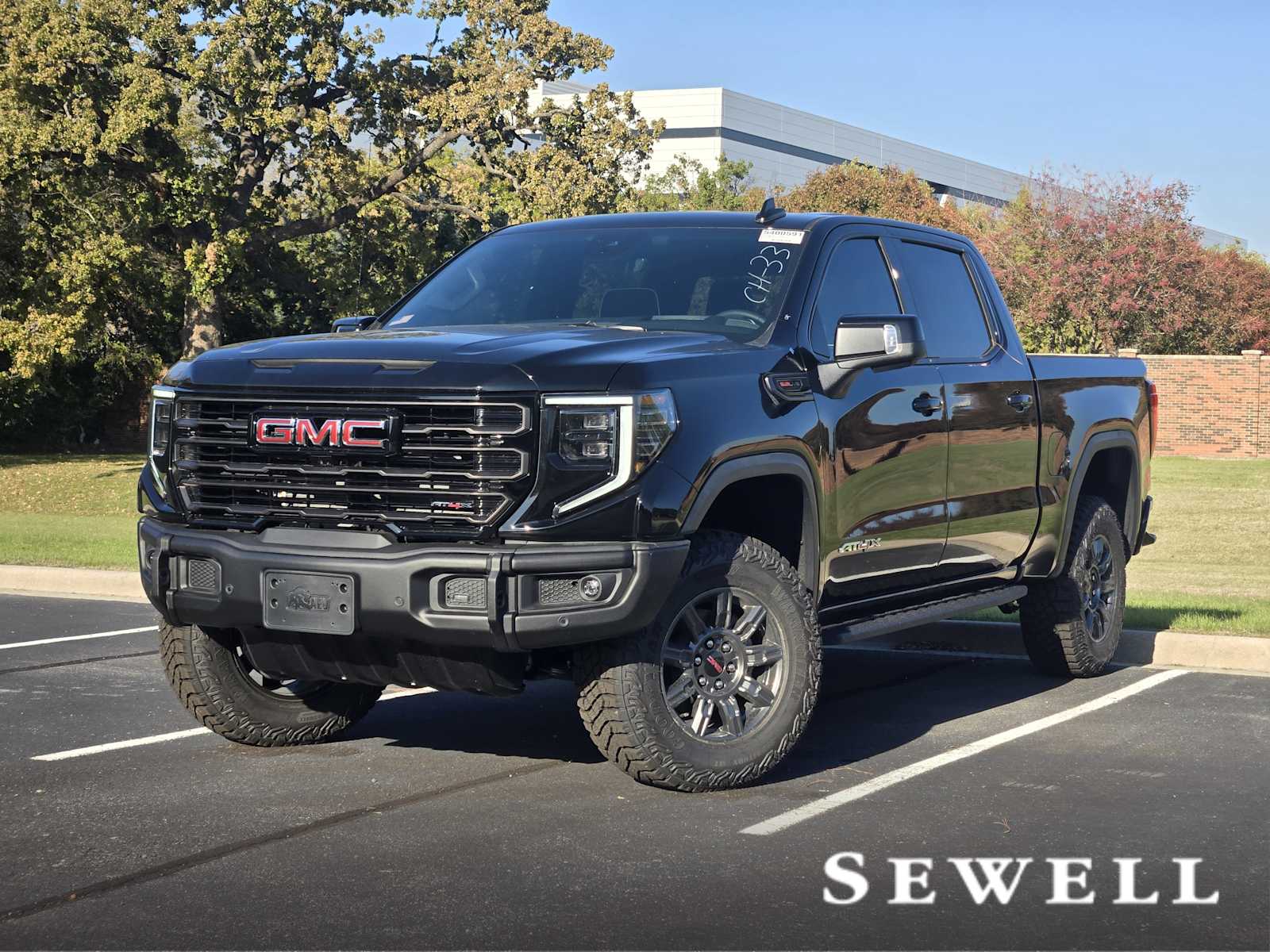 2026 GMC Sierra SLE's photo