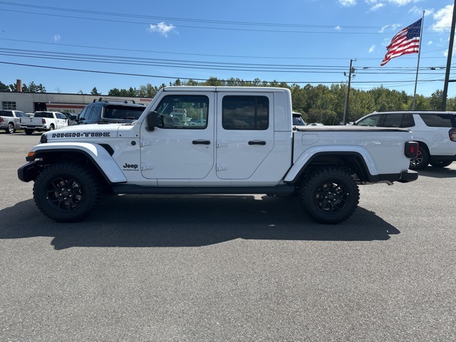 2025 Jeep Gladiator Sport photo 3