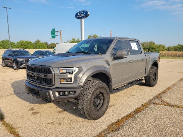 2018 Ford F-150 Raptor photo 18
