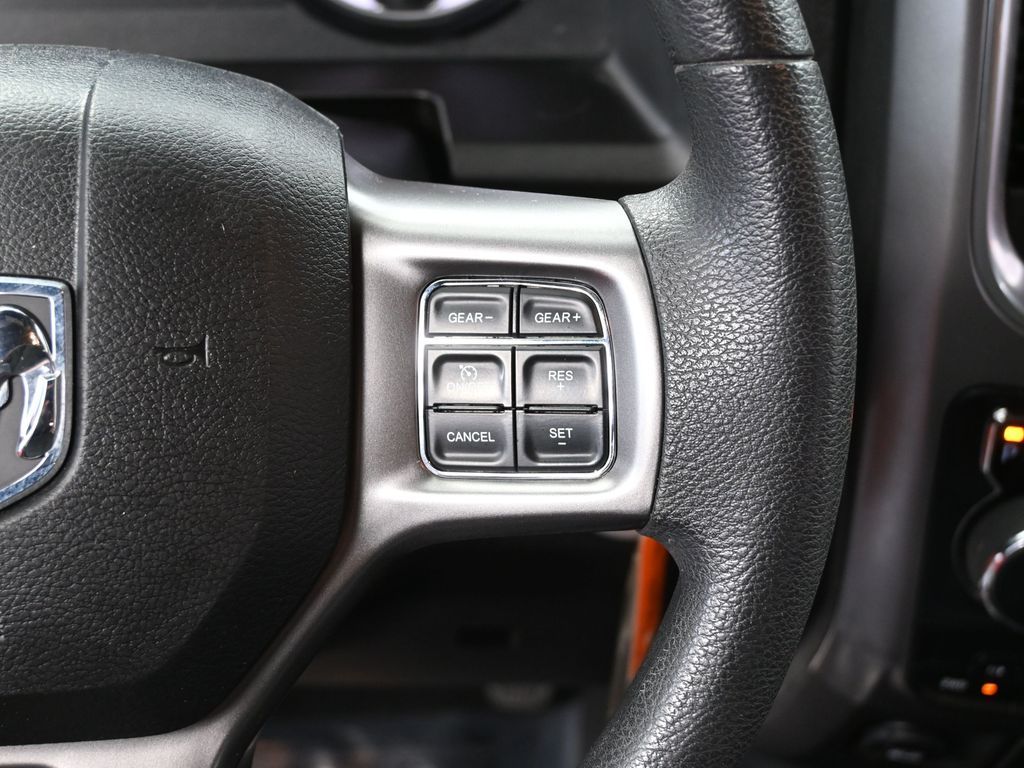 2024 Ram 1500 Classic Warlock photo 19
