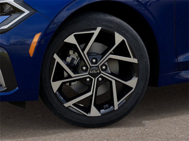 2026 Kia K5 EX photo 8