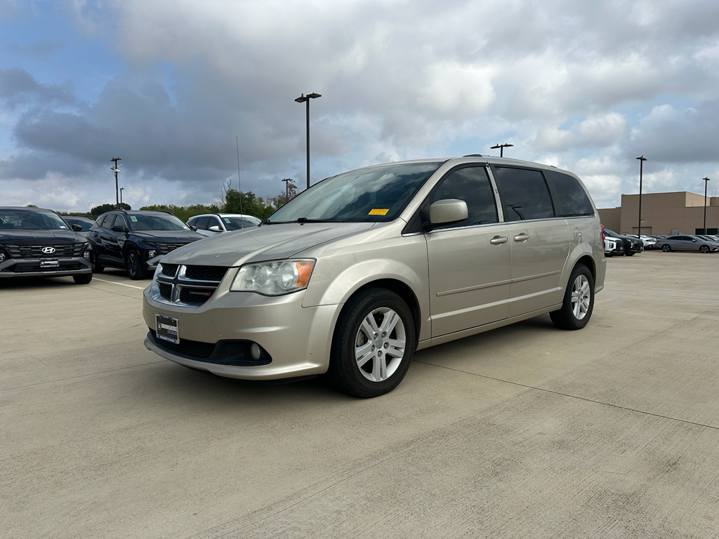 2013 Dodge Grand Caravan Crew's photo