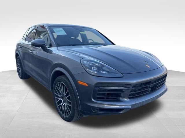 2020 Porsche Cayenne S's photo