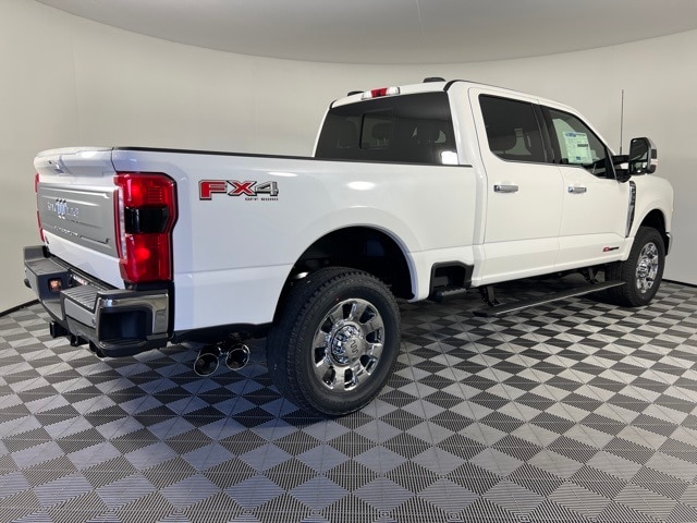 2025 Ford F-350 King Ranch photo 4