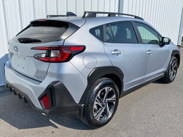 2024 Subaru Crosstrek Premium photo 3