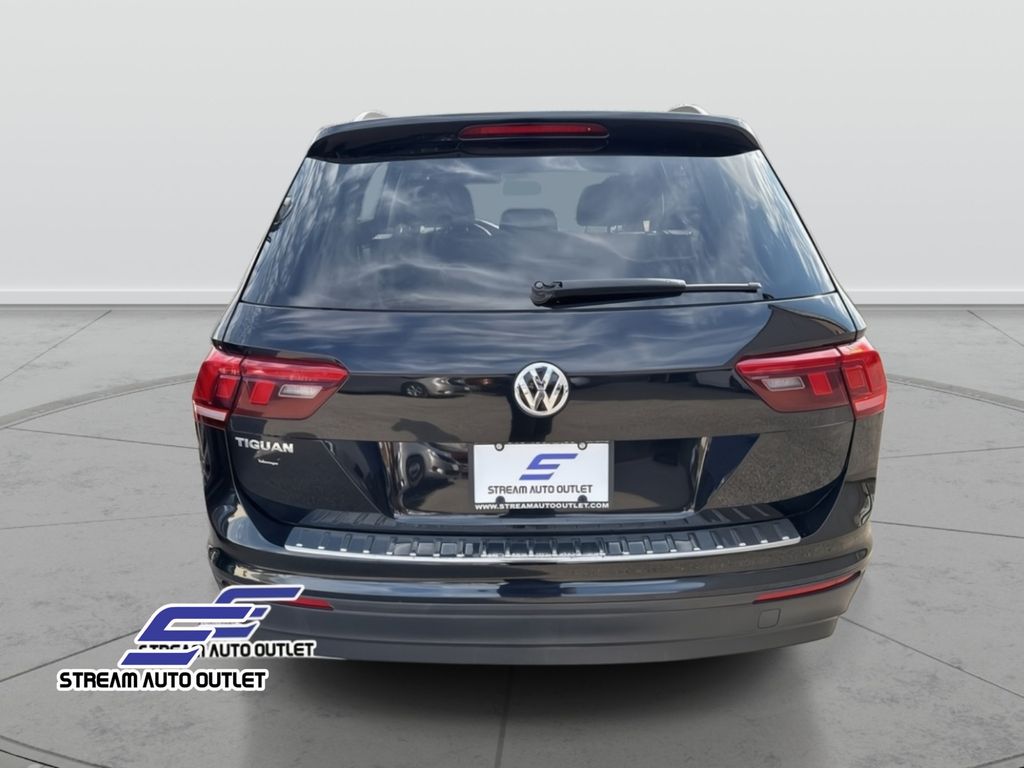 2019 Volkswagen Tiguan S photo 6