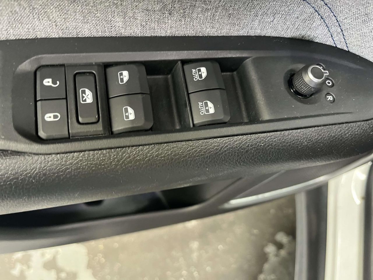 2022 Jeep Compass Latitude photo 17