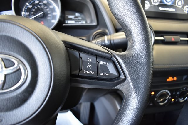 2019 Toyota Yaris LE photo 18