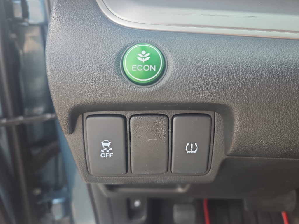 2016 Honda CR-V SE photo 18