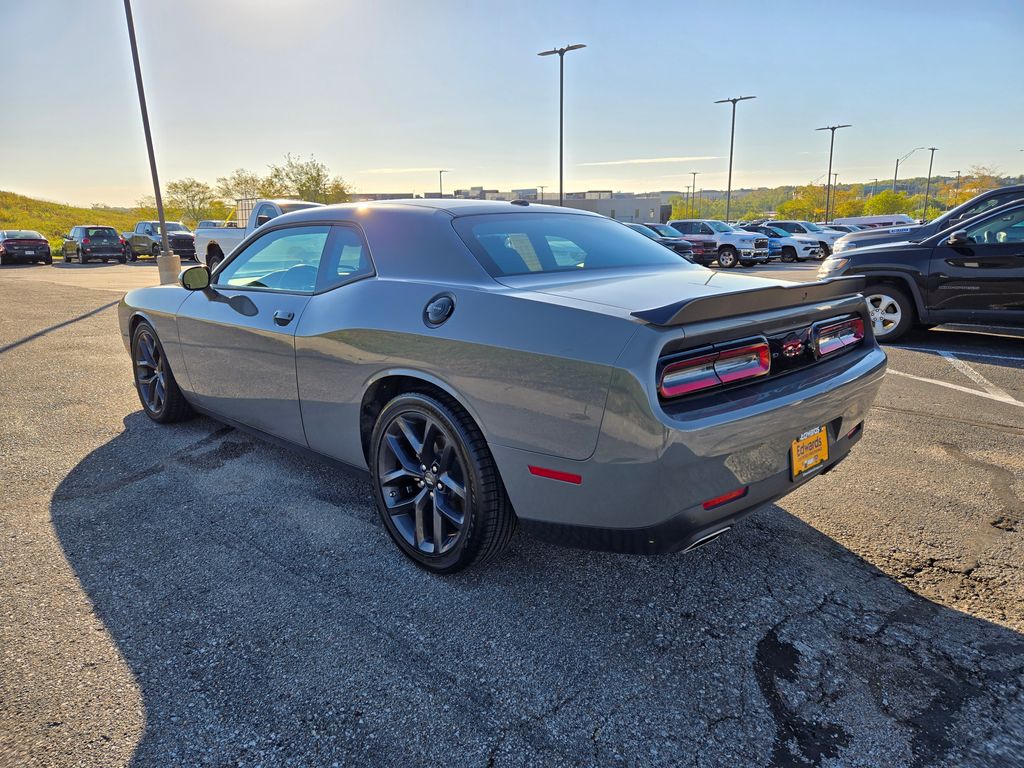 2023 Dodge Challenger GT photo 5