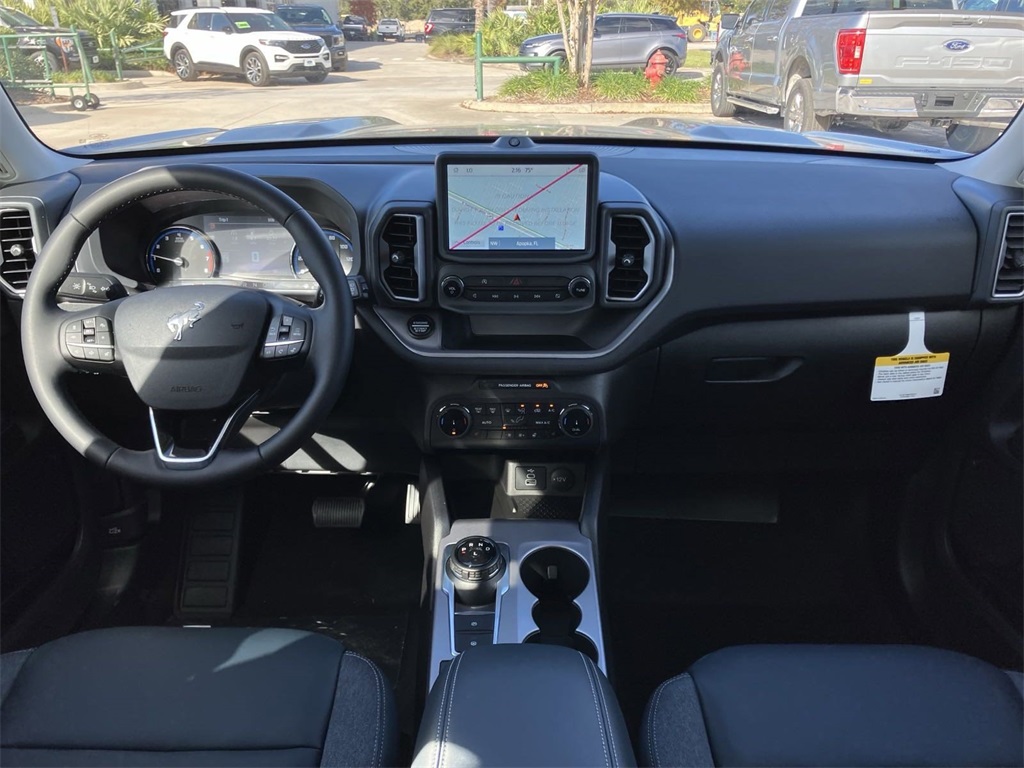 2024 Ford Bronco Sport Outer Banks photo 4