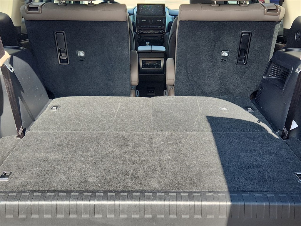 2023 Lexus GX Premium photo 21
