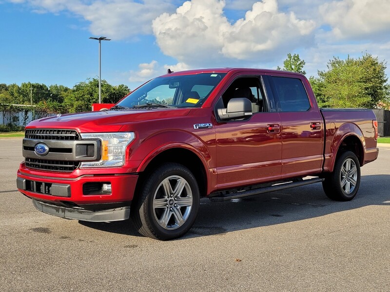 2019 Ford F-150 XLT photo 4