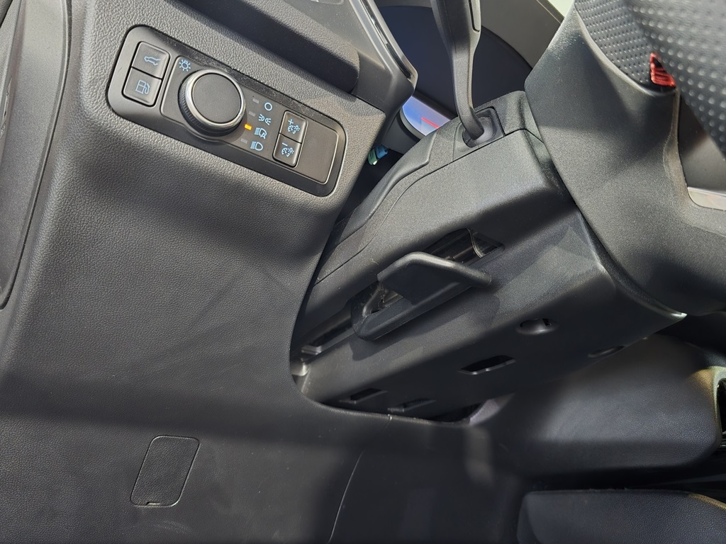 2023 Ford Escape Hybrid ST-Line photo 14