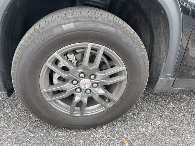 2025 Gmc Acadia Elevation photo 3