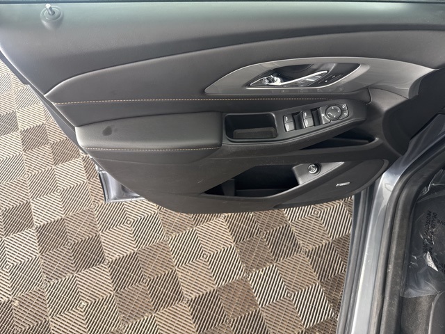 2021 Chevrolet Traverse RS photo 16
