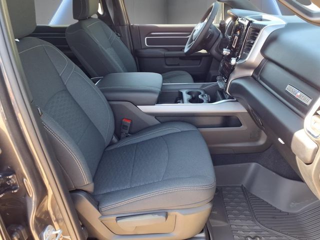 2025 Ram 2500 Big Horn photo 19