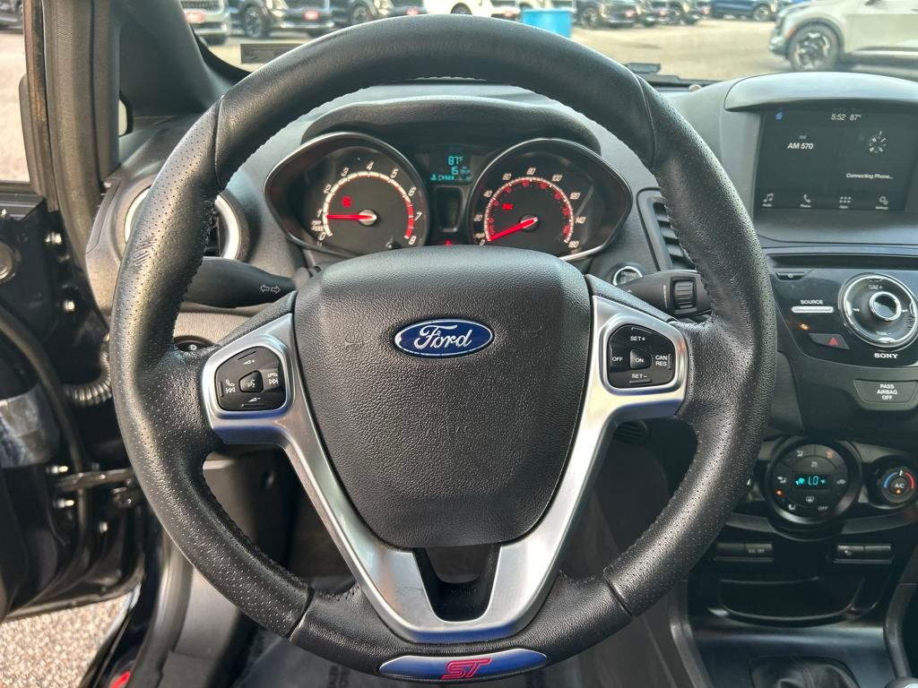 2018 Ford Fiesta ST photo 14