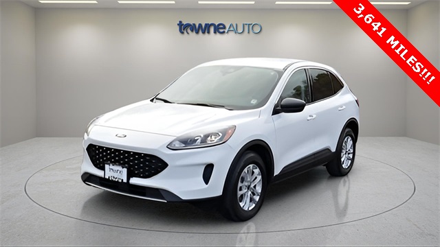 2022 Ford Escape SE's photo