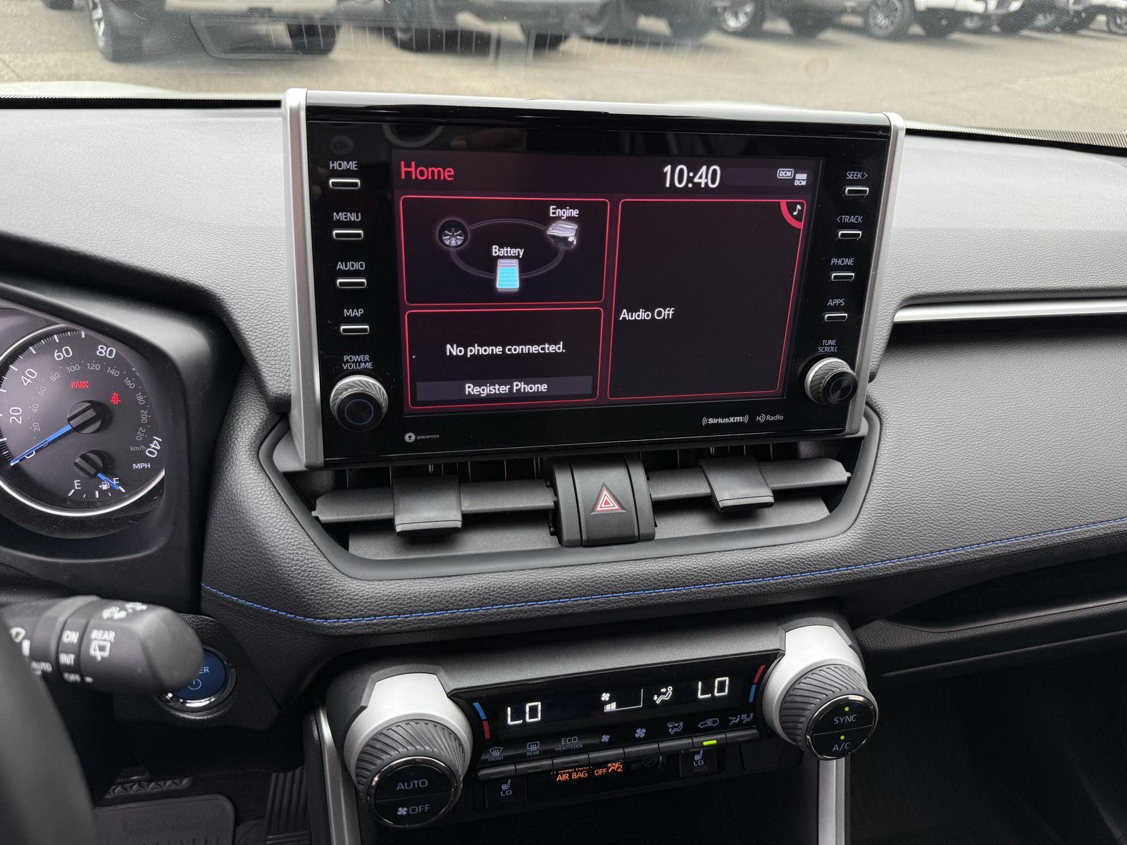 2022 Toyota RAV4 Hybrid SE photo 19