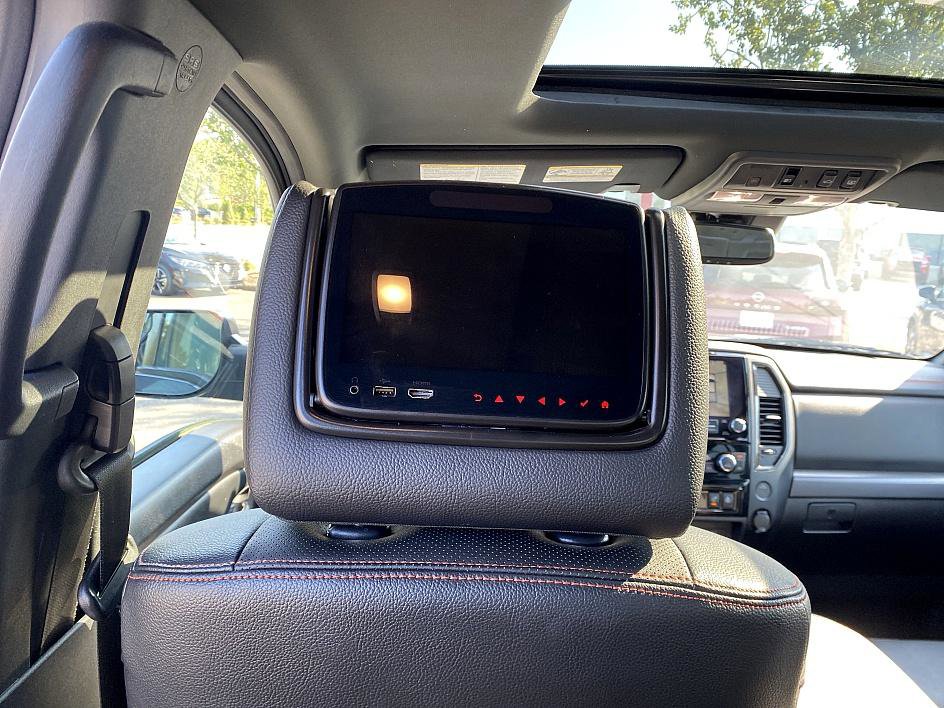 2021 Nissan Titan PRO-4X photo 21