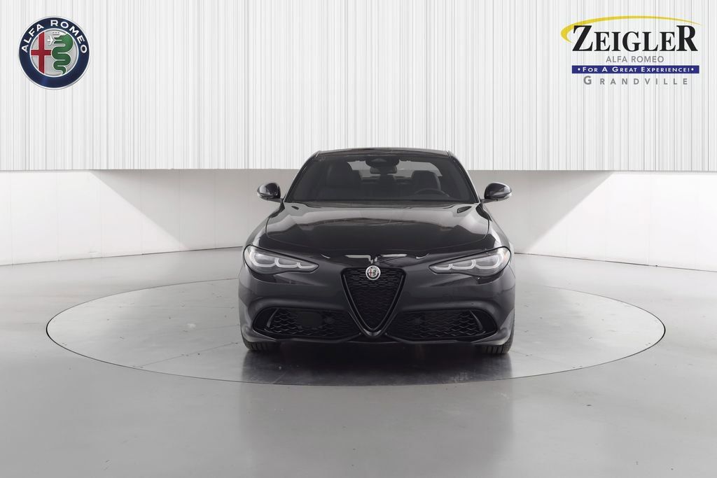 2025 Alfa Romeo Giulia SPRINT photo 8