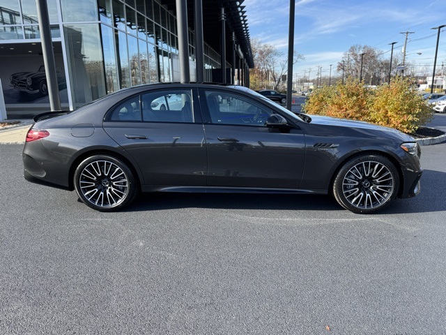 2026 Mercedes Benz E 53 AMG photo 2