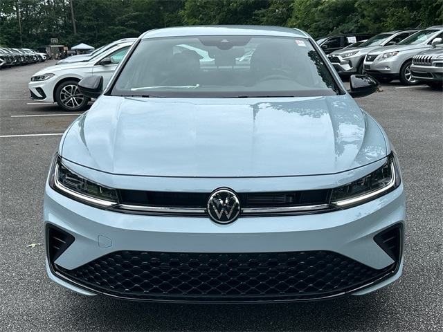 2025 Volkswagen Jetta 1.5T Sport photo 2