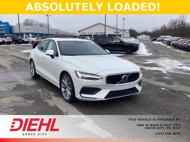 2020 Volvo S60 Momentum's photo