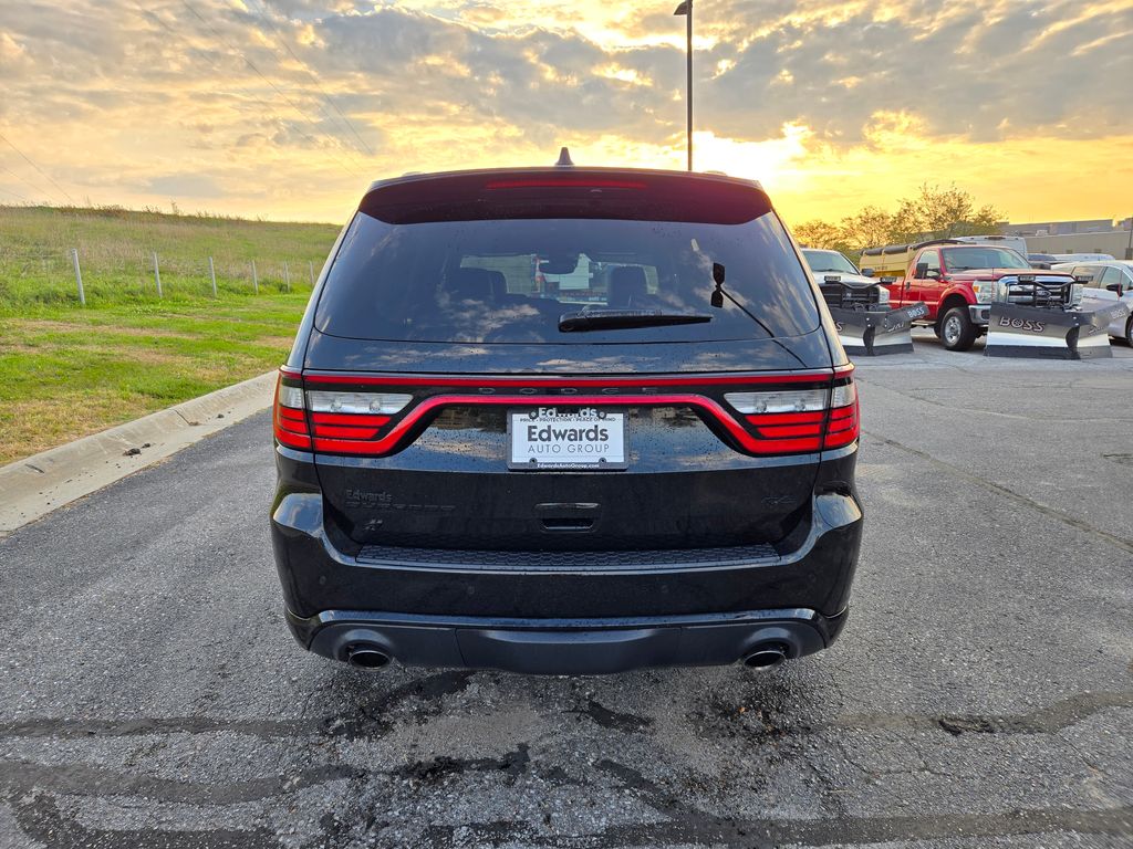 2025 Dodge Durango R/T photo 2