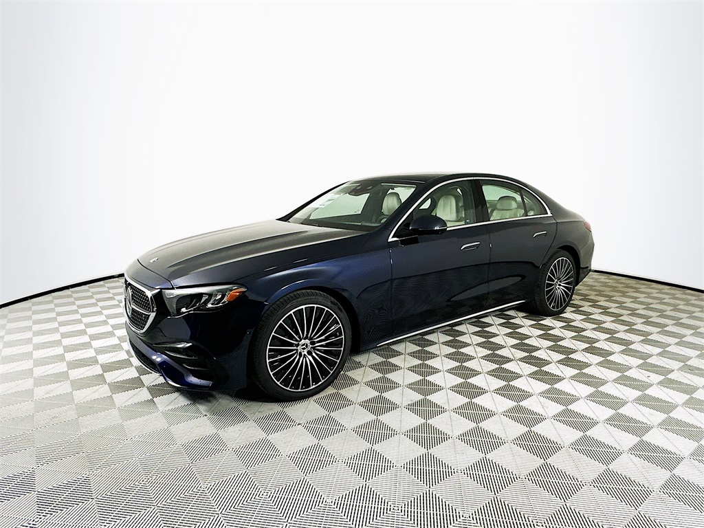 2026 Mercedes Benz E 350 4MATIC photo 3