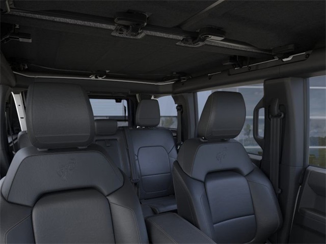2025 Ford Bronco Badlands photo 12