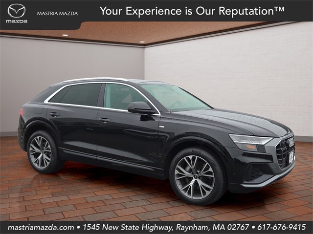 2023 Audi Q8 Premium Plus