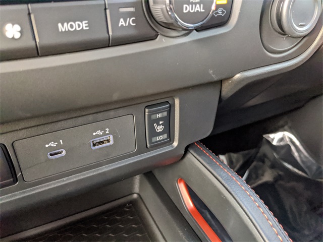 2025 Nissan Frontier PRO-4X photo 20