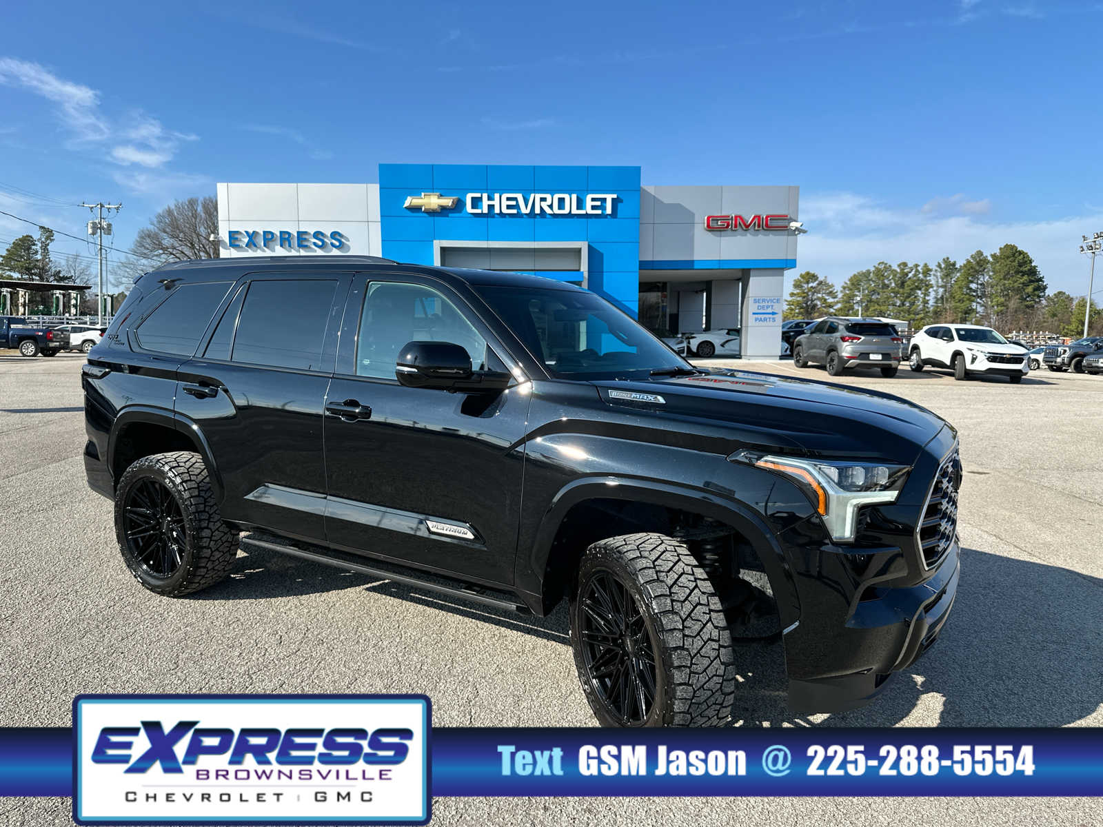 2024 Toyota Sequoia Platinum's photo