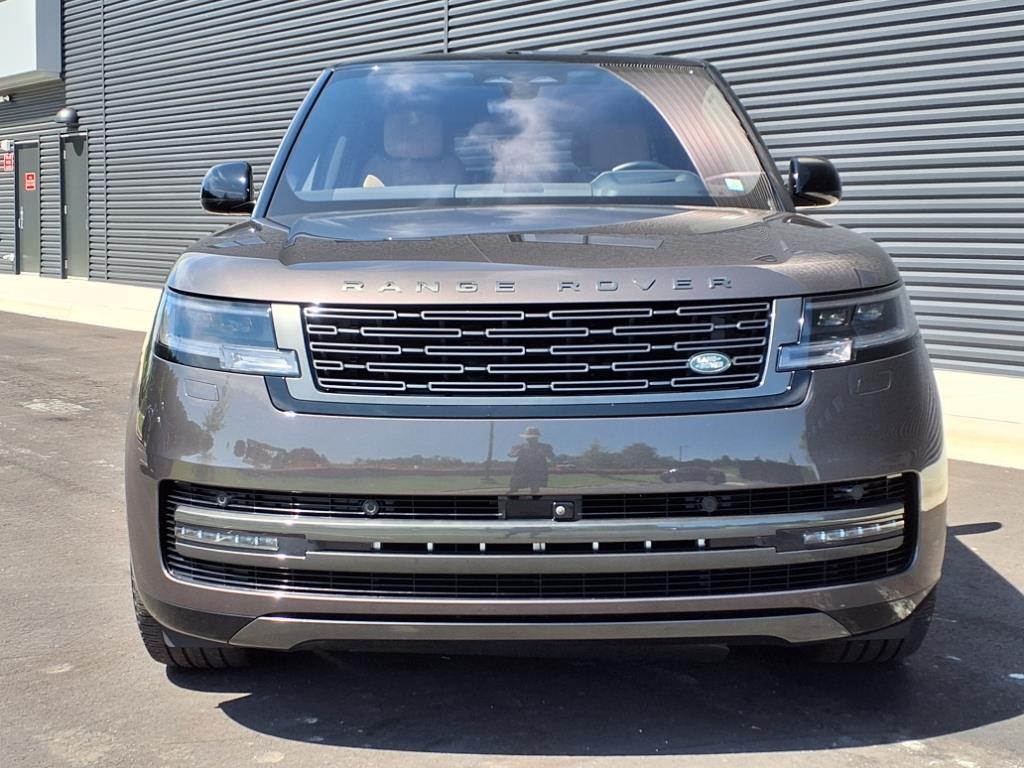 2023 Land Rover Range Rover SE photo 31
