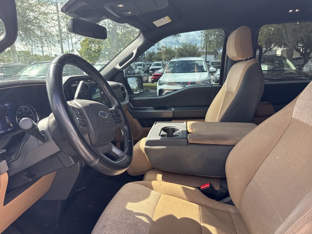 2021 Ford F-150 XLT photo 9