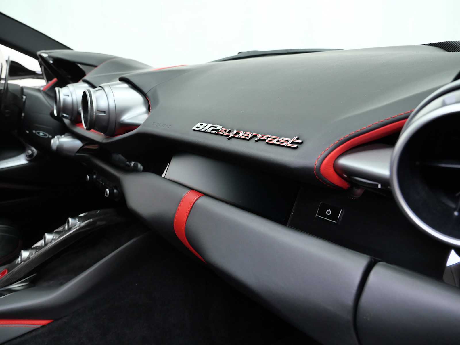 2019 Ferrari 812 Superfast photo 15