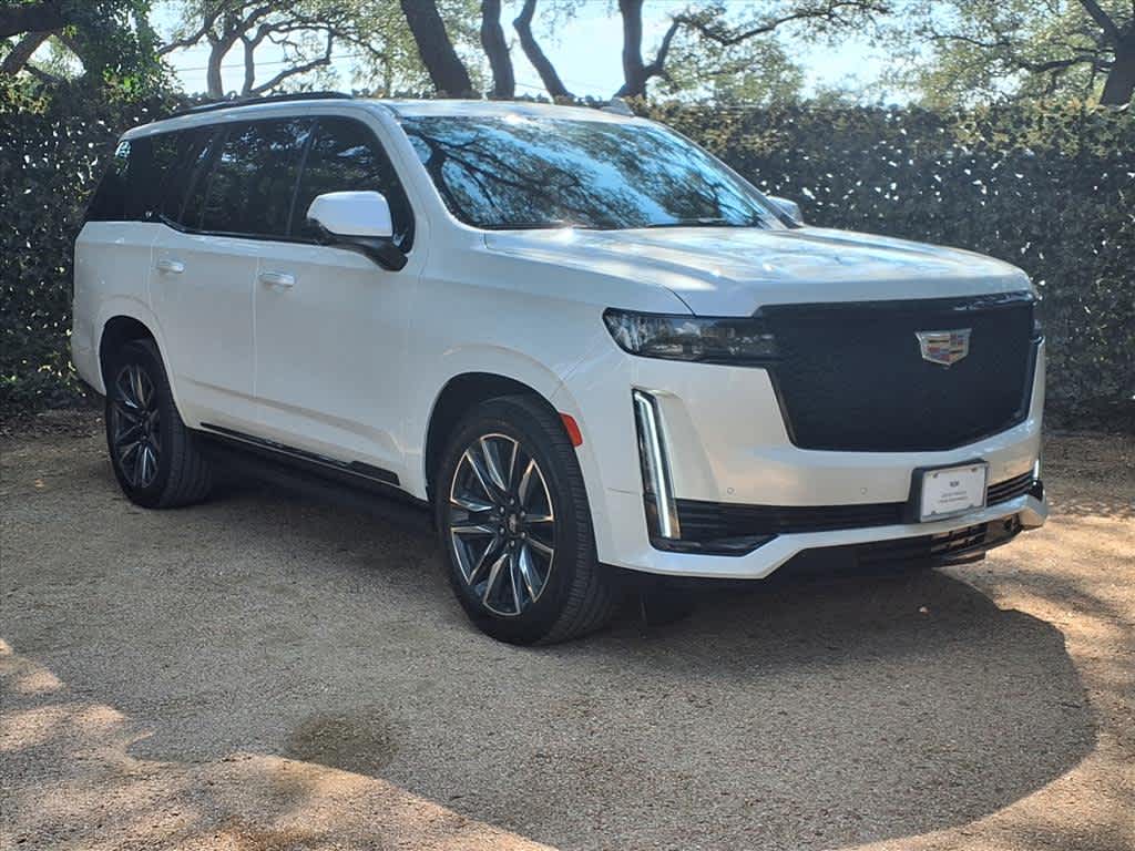 2024 Cadillac Escalade Sport Platinum photo 3